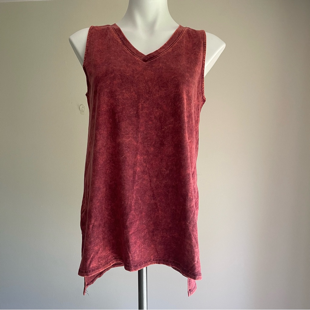 Nwt Zenana Outfitters Red Sleeveless Tank Top